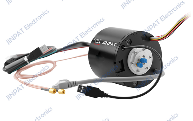 Joint rotatif RF avec bagues collectrices intégrées